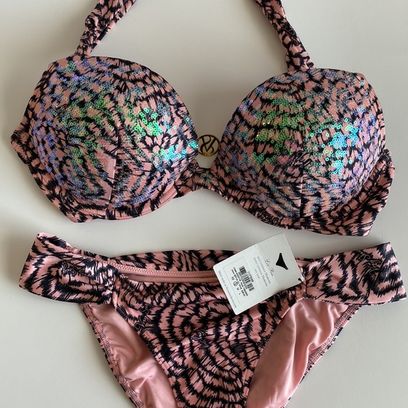 Victoria’s Secret bombshell Bikini - Picture 6 of 6